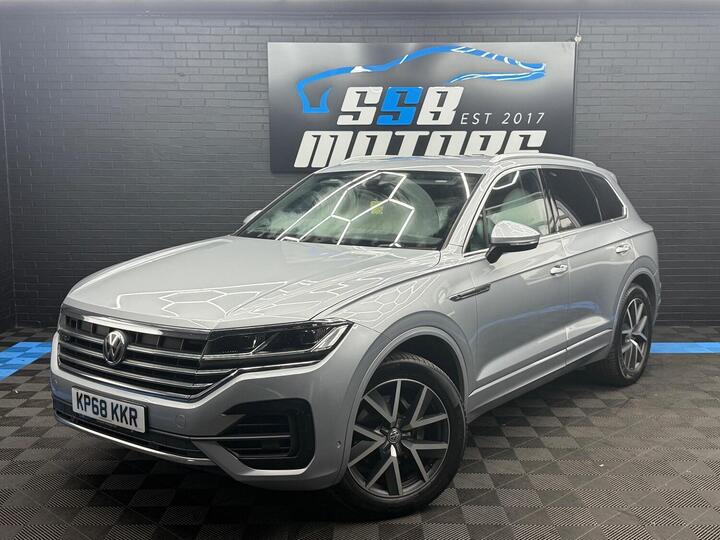 Volkswagen TOUAREG 3.0 TDI V6 R-Line Tiptronic 4Motion Euro 6 (s/s) 5dr