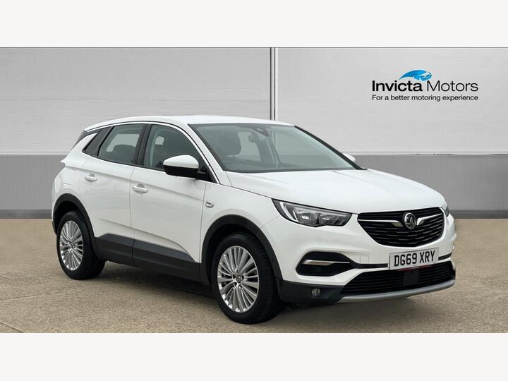 Vauxhall Grandland X 1.2 Turbo Tech Line Nav Euro 6 (s/s) 5dr Vauxhall Grandland X 1.2 Turbo Tech Line Nav Euro 6 (s/s) 5dr