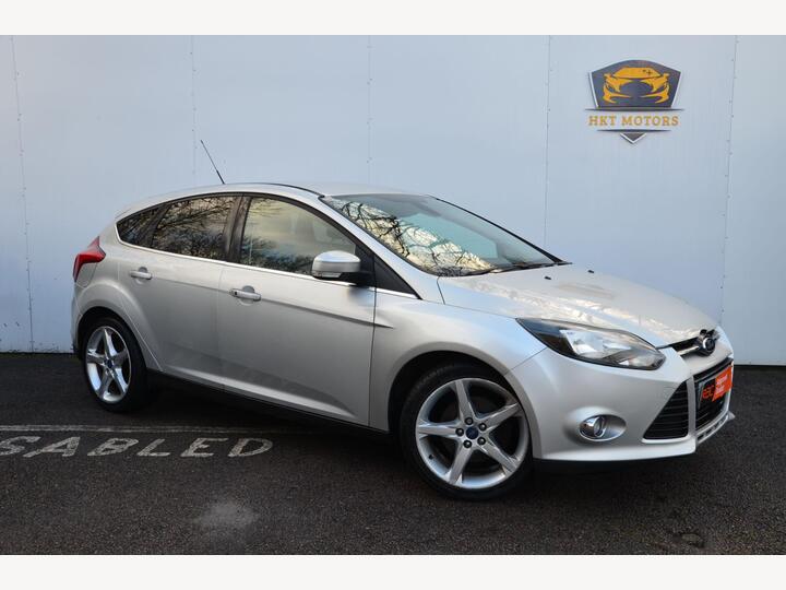 Ford Focus 1.6T EcoBoost Titanium Euro 5 (s/s) 5dr