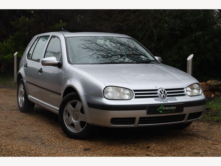 Volkswagen Golf 1.6 SE 5dr