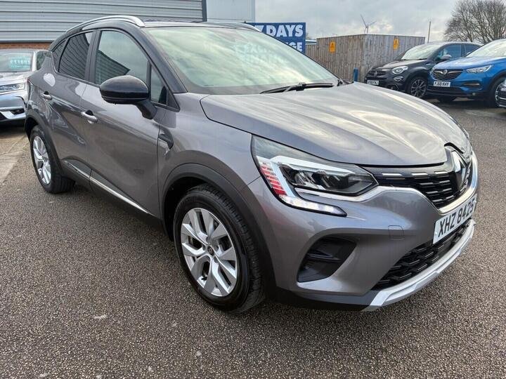 Renault CAPTUR 1.5 Blue DCi Iconic Euro 6 (s/s) 5dr