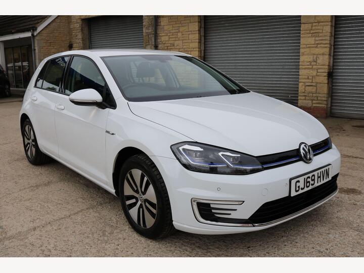 Volkswagen E-Golf 35.8kWh E-Golf Auto 5dr