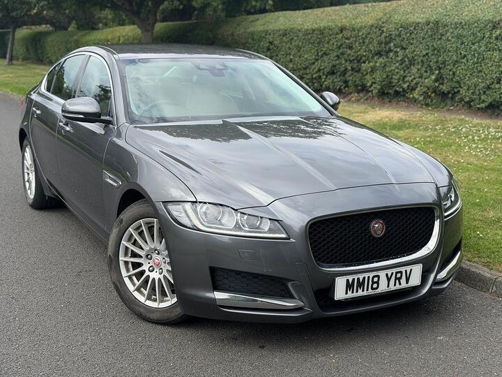 Jaguar XF 2.0d Prestige Euro 6 (s/s) 4dr