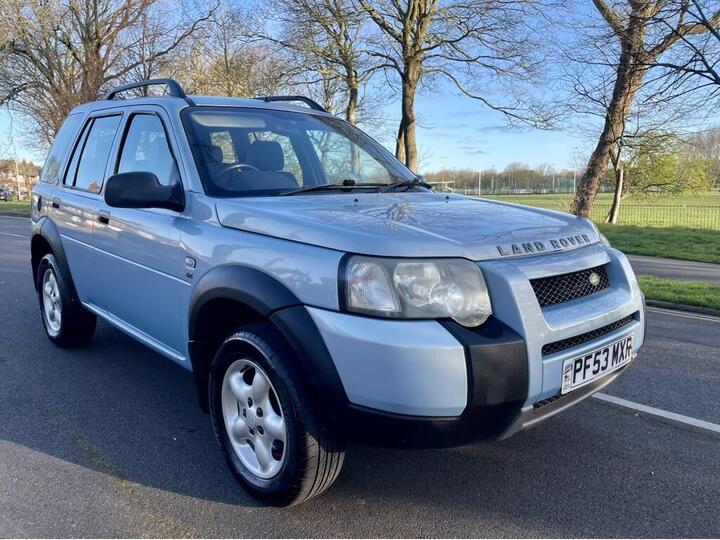 Land Rover FREELANDER DIESEL ESTATE 2.0 TD4 SE Station Wagon 5dr
