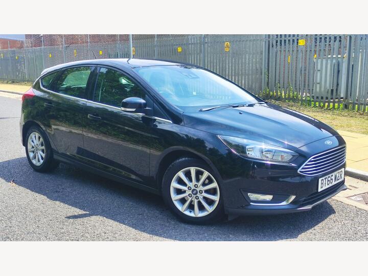 Ford Focus 1.0T EcoBoost Titanium Euro 6 (s/s) 5dr