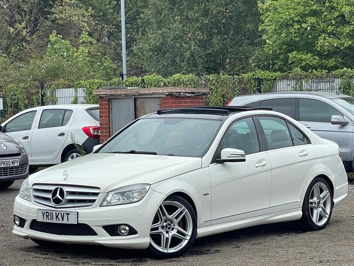 Mercedes-Benz C Class 2.1 C220 CDI BlueEfficiency Sport Auto Euro 5 4dr Mercedes-Benz C Class 2.1 C220 CDI BlueEfficiency Sport Auto Euro 5 4dr