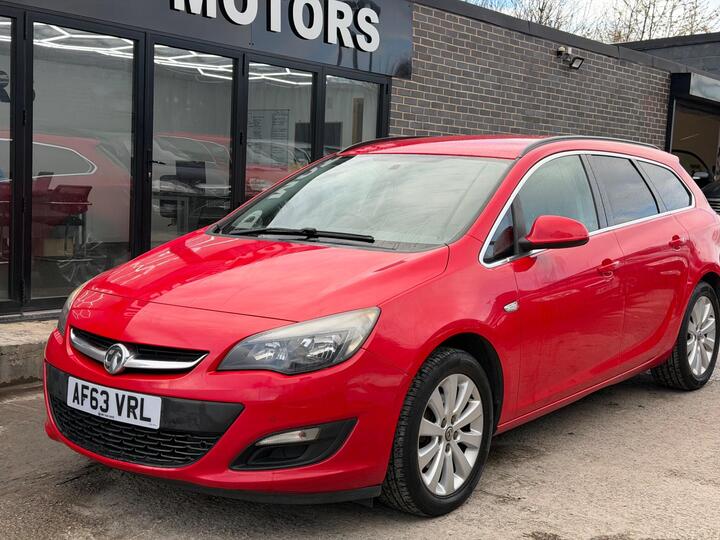 Vauxhall Astra 2.0 CDTi Tech Line Sports Tourer Auto Euro 5 5dr