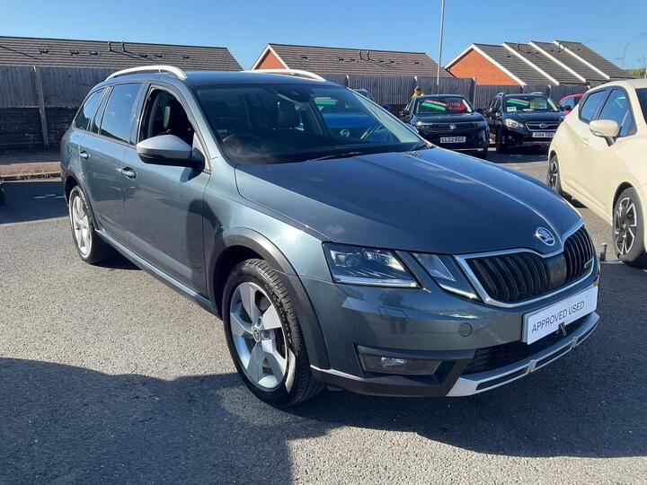 Skoda Octavia 2.0 TDI Scout DSG 4WD Euro 6 (s/s) 5dr