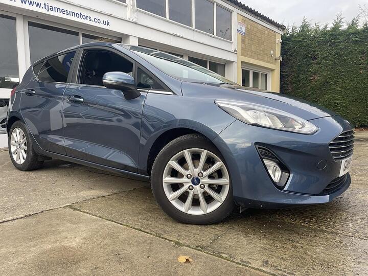 Ford Fiesta 1.0T EcoBoost Titanium Euro 6 (s/s) 5dr