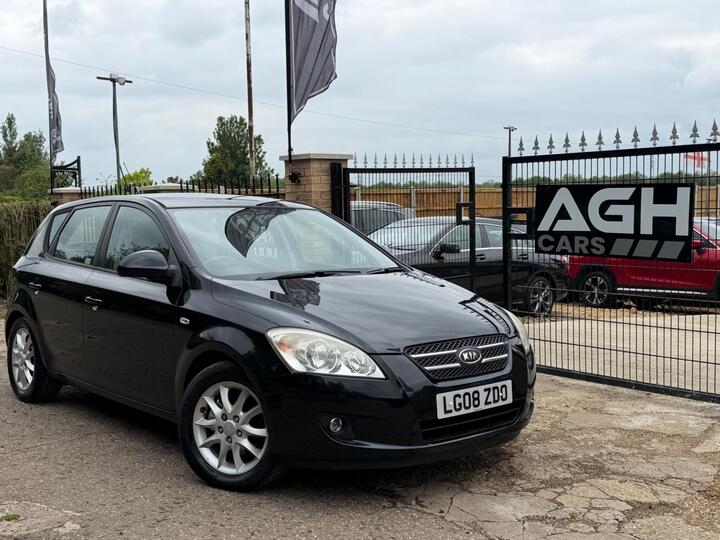 Kia Ceed 1.6 CRDi LS 5dr