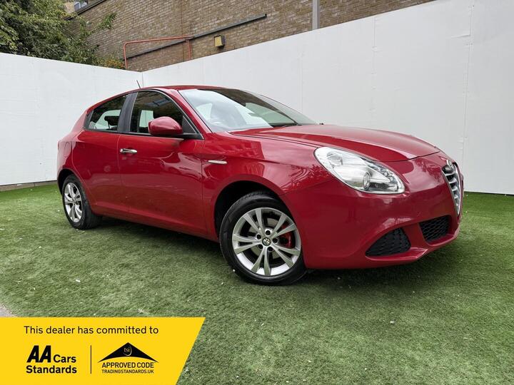 Alfa Romeo Giulietta 1.4 TB Progression Euro 6 (s/s) 5dr Alfa Romeo Giulietta 1.4 TB Progression Euro 6 (s/s) 5dr
