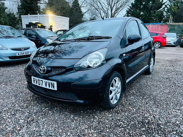 Toyota AYGO 1.0 VVT-i Black Euro 4 5dr