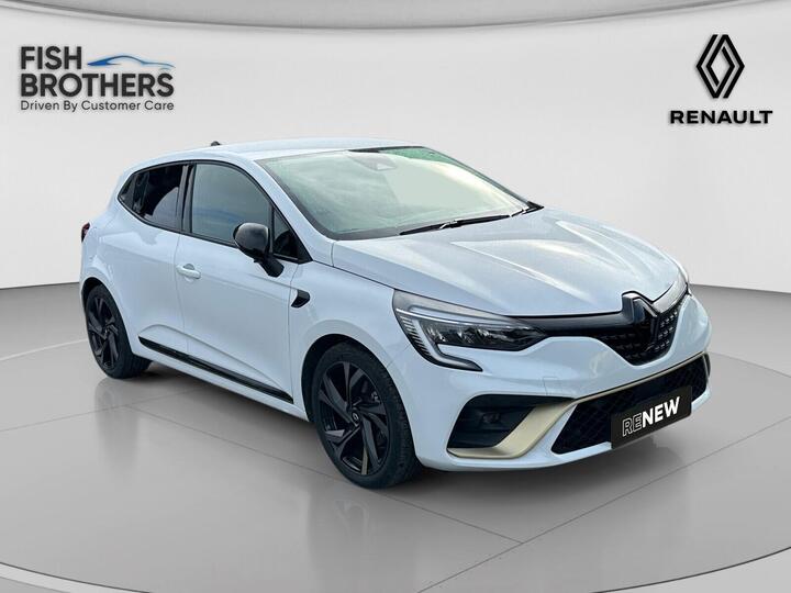 Renault Clio 1.6 E-TECH E-Tech Engineered Auto Euro 6 (s/s) 5dr