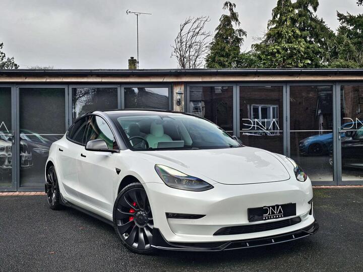 Tesla MODEL 3 (Dual Motor) Performance Auto 4WDE 4dr (Performance Upgrade)