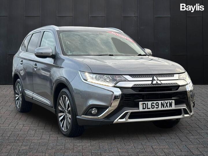 Mitsubishi Outlander 2.0 MIVEC Design CVT 4WD Euro 6 (s/s) 5dr Mitsubishi Outlander 2.0 MIVEC Design CVT 4WD Euro 6 (s/s) 5dr