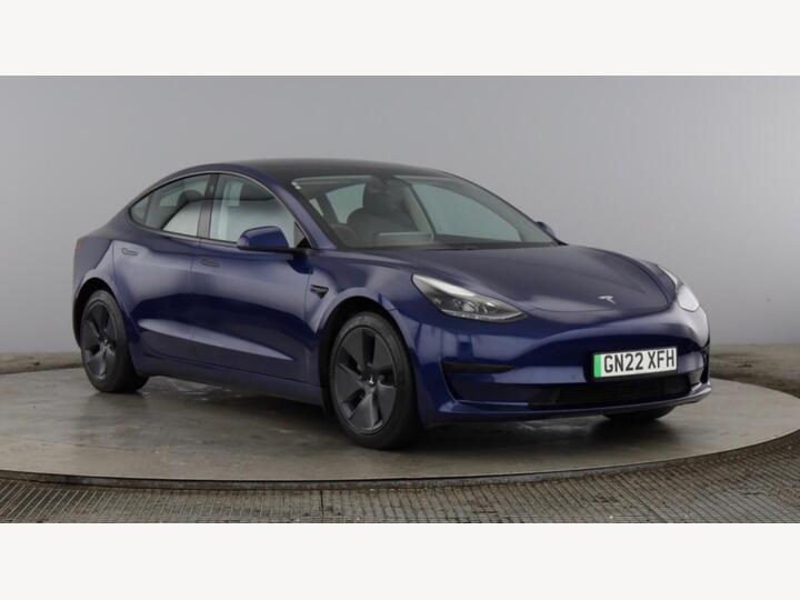 Tesla Model 3 Standard Range Plus Auto RWD 4dr