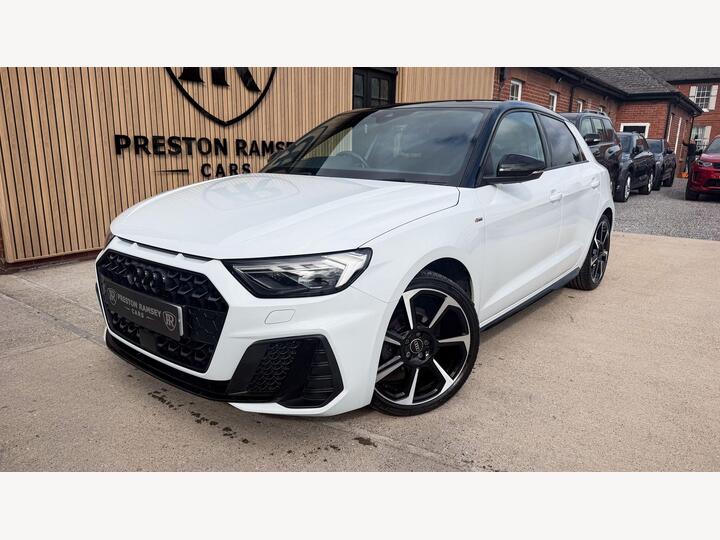 Audi A1 1.0 TFSI 25 Black Edition Sportback Euro 6 (s/s) 5dr