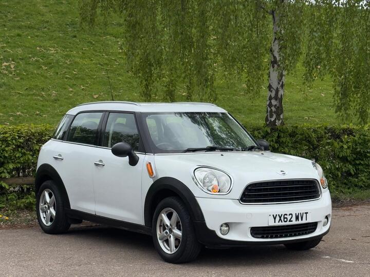 MINI Countryman 1.6 One Euro 5 (s/s) 5dr MINI Countryman 1.6 One Euro 5 (s/s) 5dr