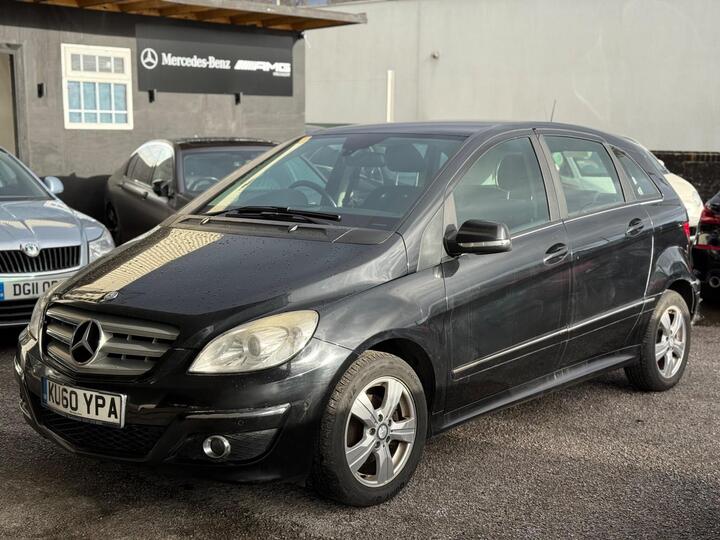 Mercedes-Benz B Class 1.5 B160 SE CVT 5dr Mercedes-Benz B Class 1.5 B160 SE CVT 5dr