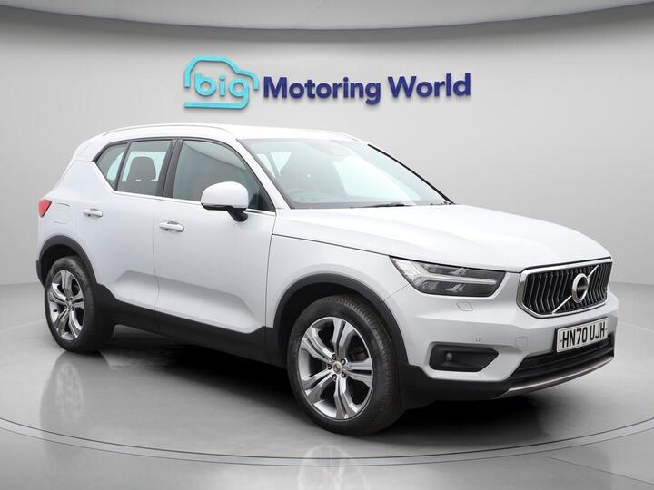 Volvo XC40 2.0 B4 MHEV Inscription Pro Auto Euro 6 (s/s) 5dr
