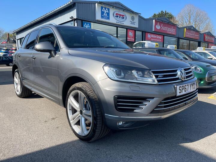 Volkswagen Touareg 3.0 TDI V6 R-Line Plus Tiptronic 4WD Euro 6 (s/s) 5dr