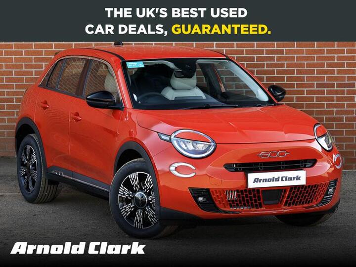 Fiat 600 1.2 MHEV E-DCT Euro 6 (s/s) 5dr