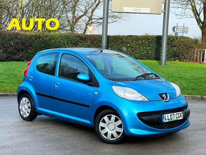 Peugeot 107 1.0 12V Urban 2 Tronic Euro 4 5dr Peugeot 107 1.0 12V Urban 2 Tronic Euro 4 5dr