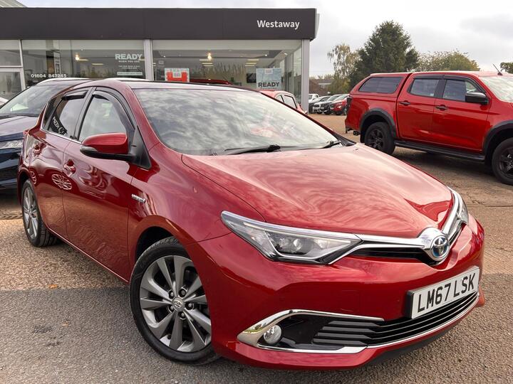 Toyota Auris 1.8 VVT-h Excel CVT Euro 6 (s/s) 5dr (Safety Sense) Toyota Auris 1.8 VVT-h Excel CVT Euro 6 (s/s) 5dr (Safety Sense)