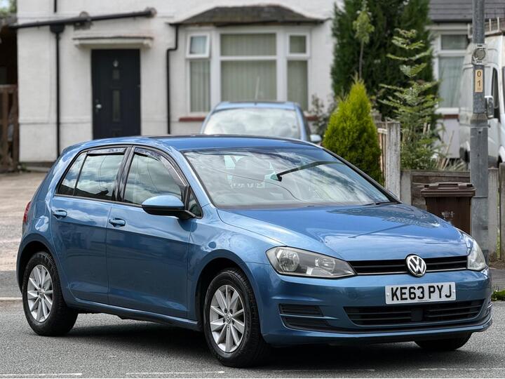 Volkswagen Golf 1.2 TSI BlueMotion Tech S DSG Euro 5 (s/s) 5dr