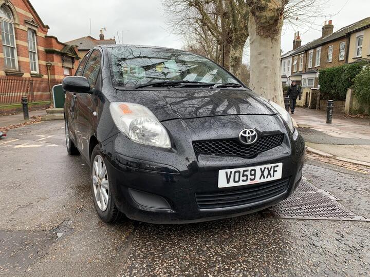Toyota Yaris 1.33 Dual VVT-i TR Euro 4 (s/s) 5dr