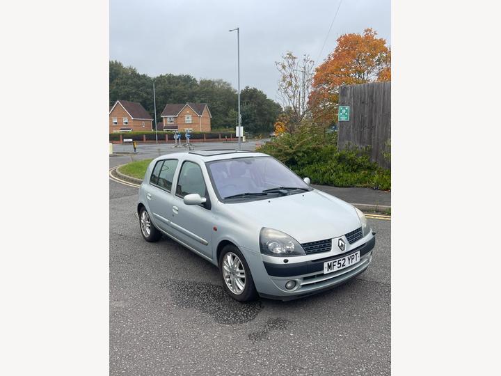 Renault Clio 1.6 16v Initiale 5dr