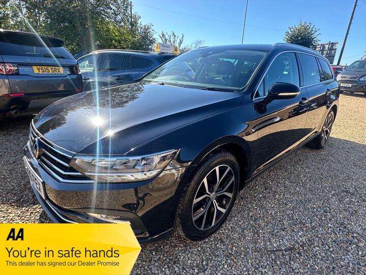 Volkswagen PASSAT 2.0 TDI EVO SEL Euro 6 (s/s) 5dr