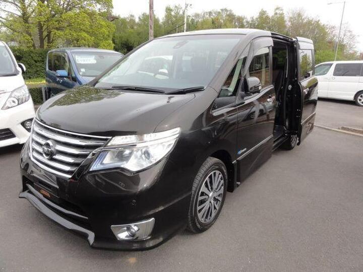 Nissan Serena TIGER EYE HYBRID CAR VX
