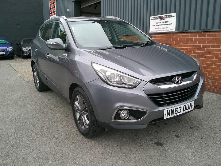 Hyundai Ix35 1.7 CRDi SE Euro 5 (s/s) 5dr Hyundai Ix35 1.7 CRDi SE Euro 5 (s/s) 5dr
