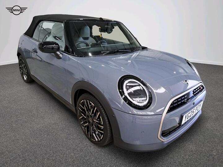 MINI Cooper Convertible 2.0S Exclusive Steptronic Euro 6 (s/s) 2dr