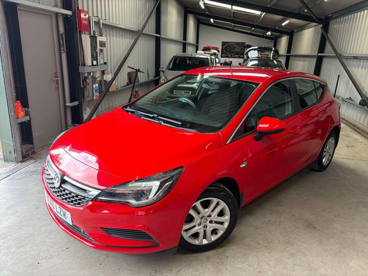 Vauxhall Astra 1.6 CDTi EcoFLEX Tech Line Euro 6 (s/s) 5dr
