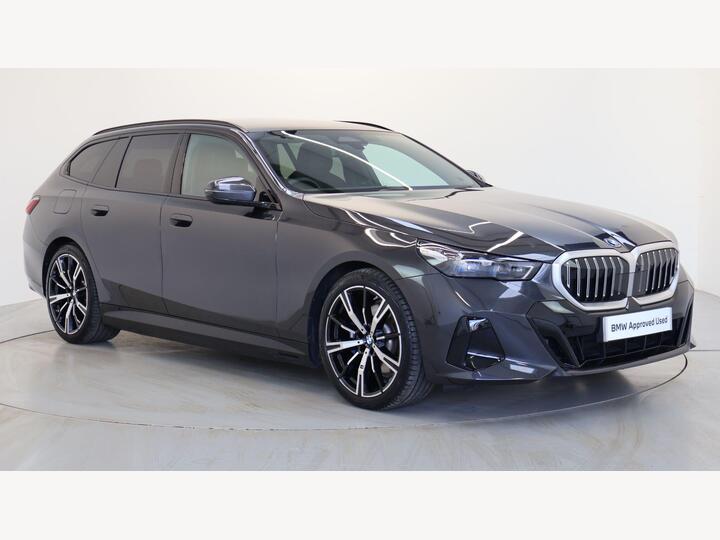 BMW 5 Series 2.0 530e 22.1kWh M Sport Touring Steptronic Euro 6 (s/s) 5dr