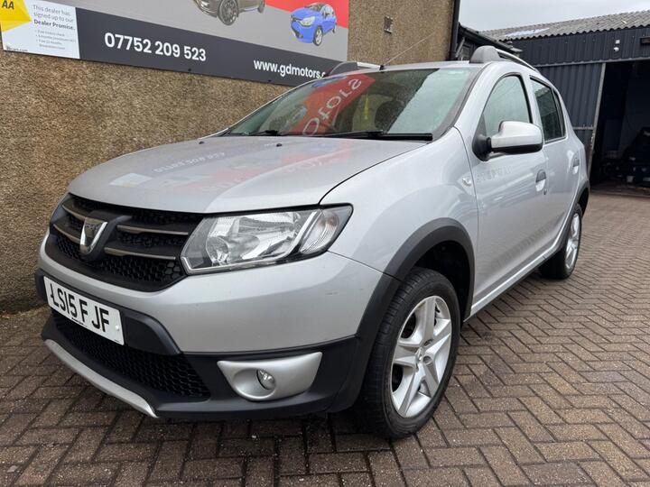 Dacia Sandero Stepway 1.5 DCi Laureate Euro 5 5dr