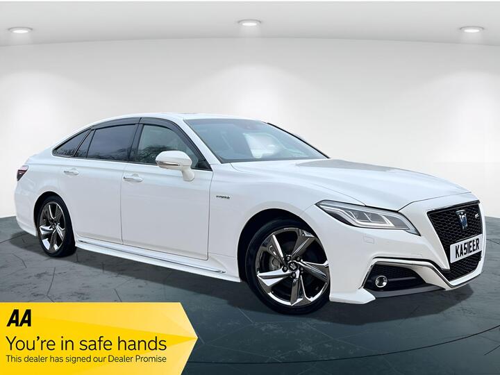 Toyota Crown JMD 2.5 Petrol Hybrid Automatic