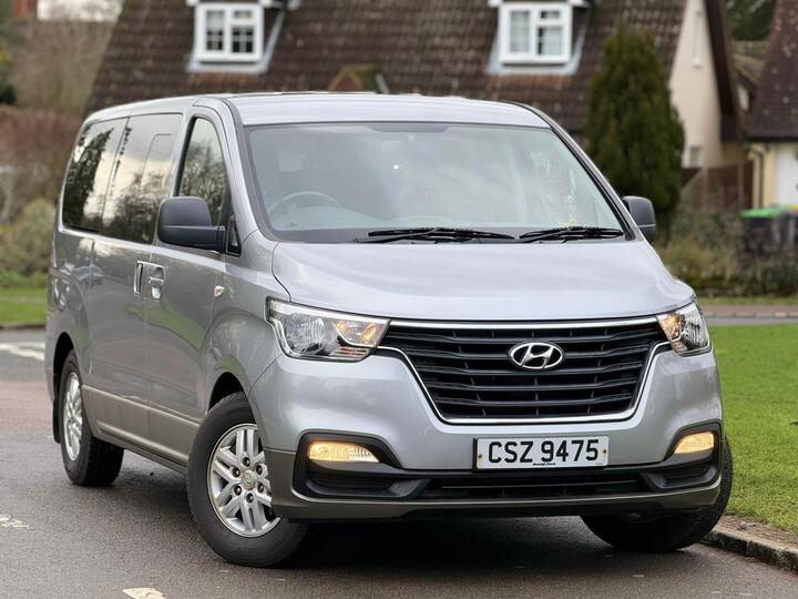 Hyundai I800 2.5 CRDi SE Euro 6 5dr