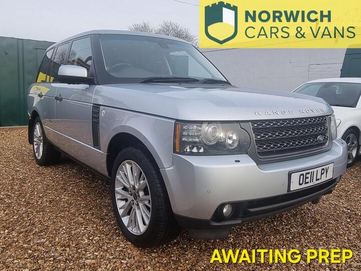 Land Rover RANGE ROVER 4.4 TD V8 Vogue SE Auto 4WD Euro 5 5dr Land Rover RANGE ROVER 4.4 TD V8 Vogue SE Auto 4WD Euro 5 5dr