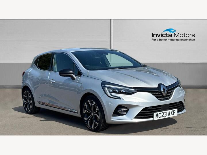 Renault Clio 1.6 E-TECH Techno Auto Euro 6 (s/s) 5dr