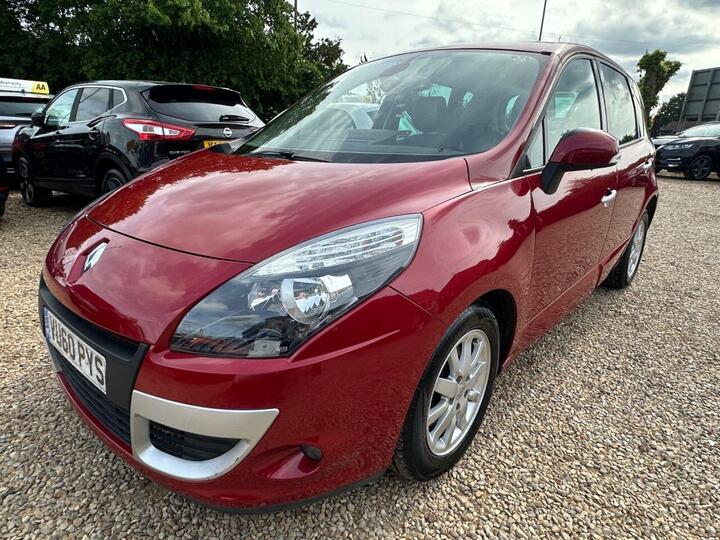 Renault SCENIC 1.9 DCi Privilege TomTom Euro 4 5dr