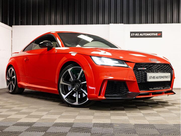 Audi TT RS 2.5 TFSI S Tronic Quattro Euro 6 (s/s) 3dr