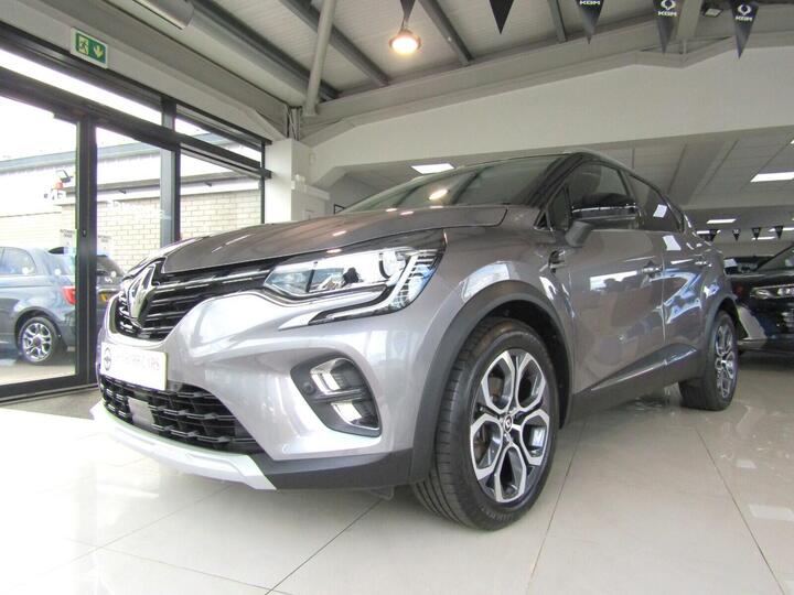 Renault Captur 1.6 E-TECH Techno Auto Euro 6 (s/s) 5dr