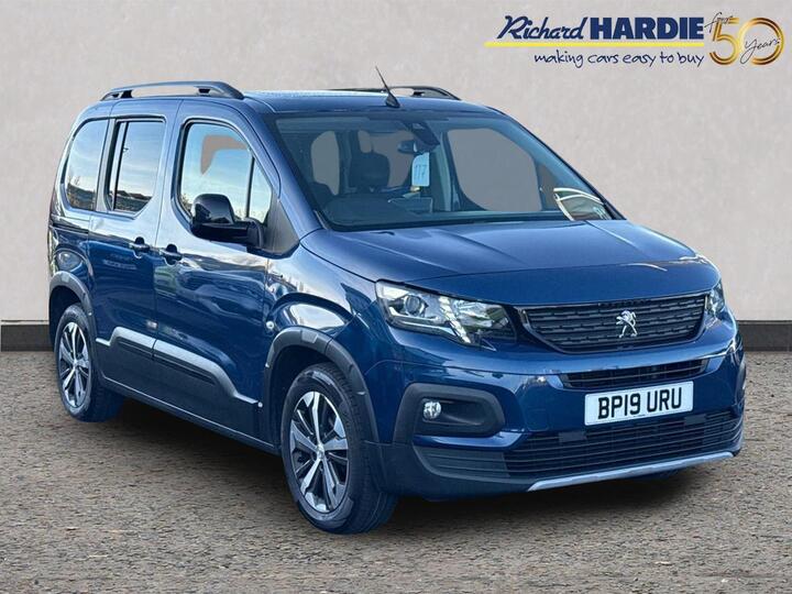 Peugeot Rifter 1.5 BlueHDi GT Line Standard MPV Euro 6 5dr Peugeot Rifter 1.5 BlueHDi GT Line Standard MPV Euro 6 5dr