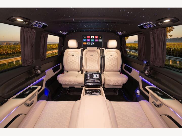 Mercedes-Benz V Class 2.0 V300d Premium G-Tronic+ Euro 6 (s/s) 5dr (7 Seat, Extra Long)