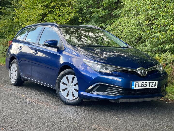 Toyota Auris 1.4 D-4D Active Touring Sports Euro 6 (s/s) 5dr