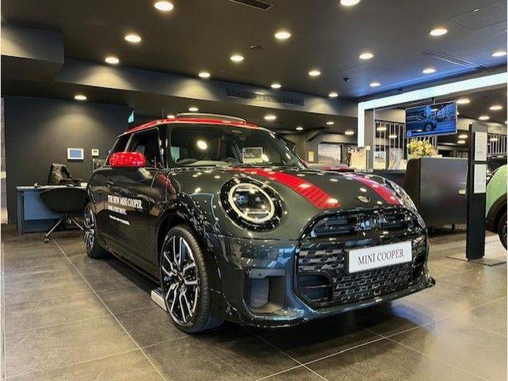 MINI Cooper 2.0S Sport Steptronic Euro 6 (s/s) 3dr