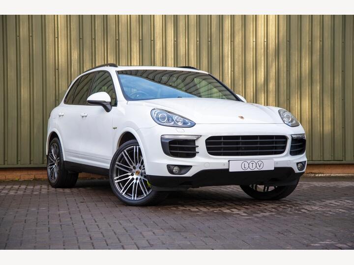 Porsche Cayenne 3.0 V6 E-Hybrid S Platinum Edition TiptronicS 4WD Euro 6 (s/s) 5dr